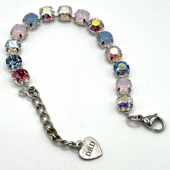 Fashion Jewelry Crystals Bracelet DRD - Picture 2 of 5